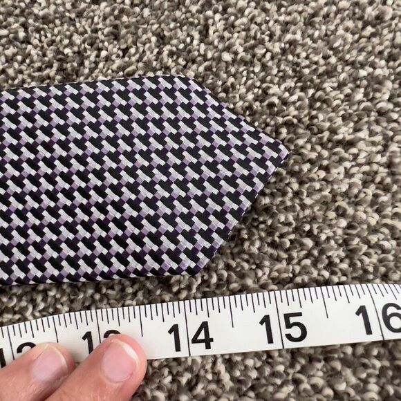 Boys Bill Blass Essentials Houndstooth Silk Clip OnTie - Picture 6 of 6